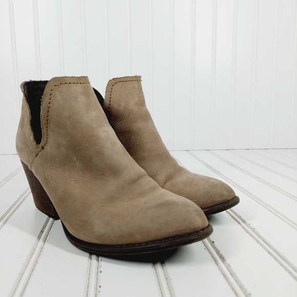 Steve Madden Adelphie Leather Almond Toe Cut Out Ankle  Booties  E979 - Picture 4 of 12